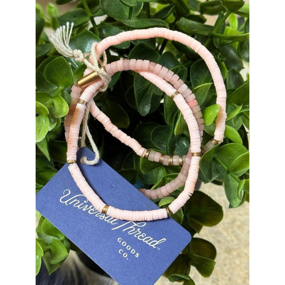3‎ Pink Universal Thread Bracelets - Picture 2 of 4